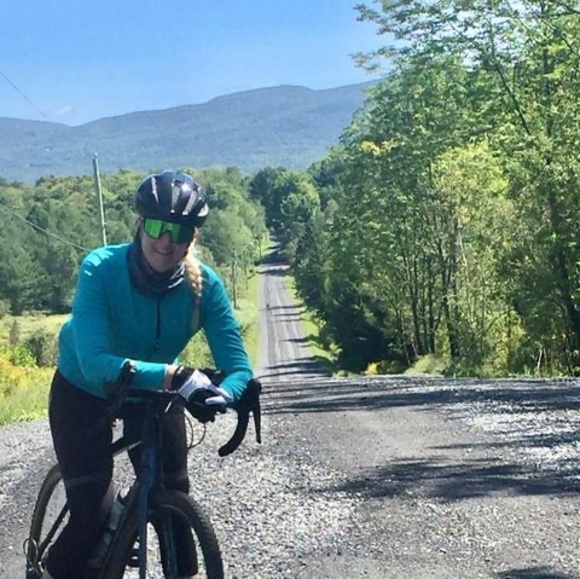 Meet your Posher, Julie - Picture 1 of 1